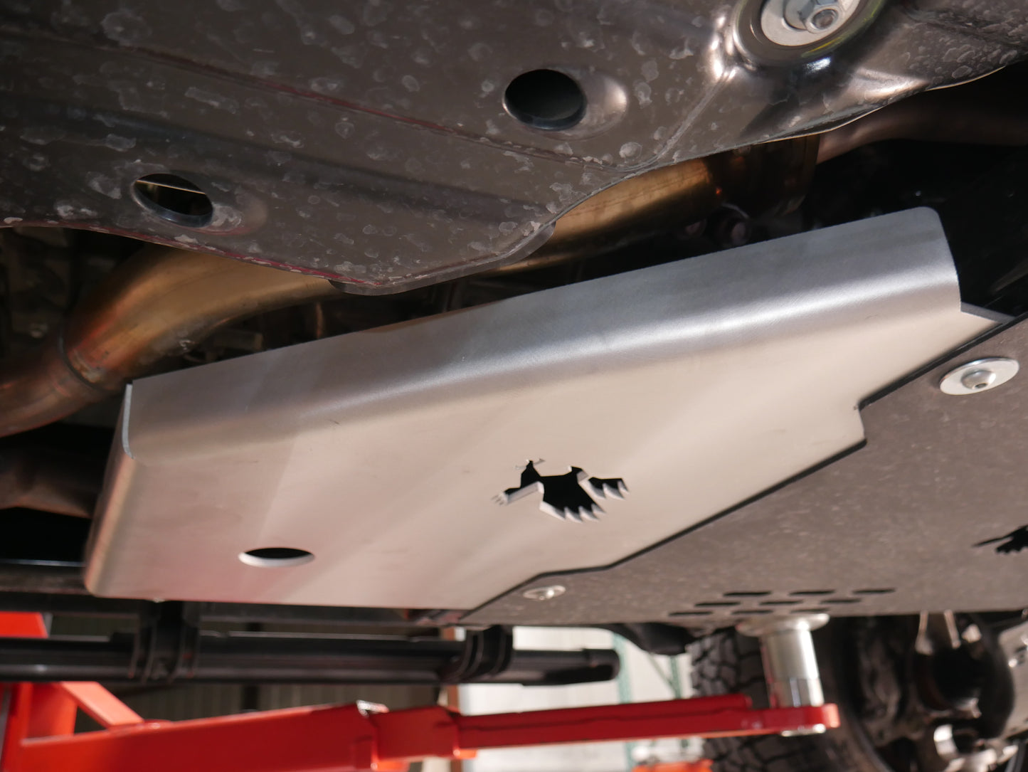 HYBRID Toyota Tundra | Sequoia | Transfer Case Skid
