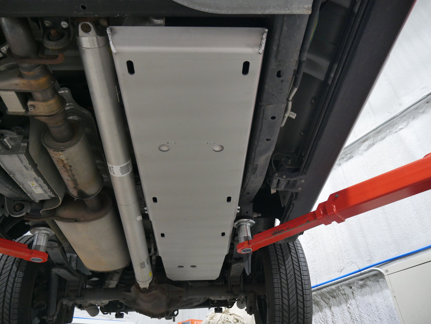 Ford F-150 | Powerboost (Hybrid) | Fuel Tank Skid Plate