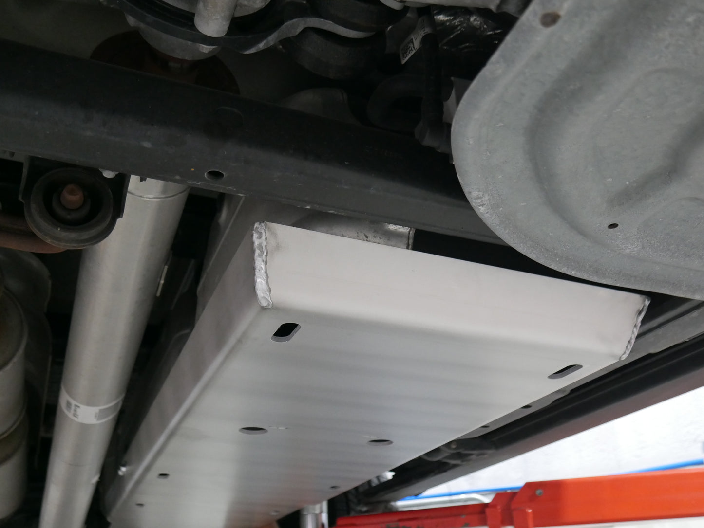 Ford F-150 | Powerboost (Hybrid) | Fuel Tank Skid Plate